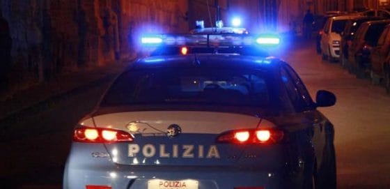 Lavoro: Prato,sfruttano 30 migranti,arrestati 2 imprenditori