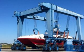 Incidenti lavoro: operaio cantiere navale muore nel Pisano 