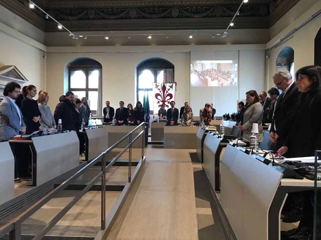 Palazzo Vecchio osserva minuto di silenzio per Idy ed Astori