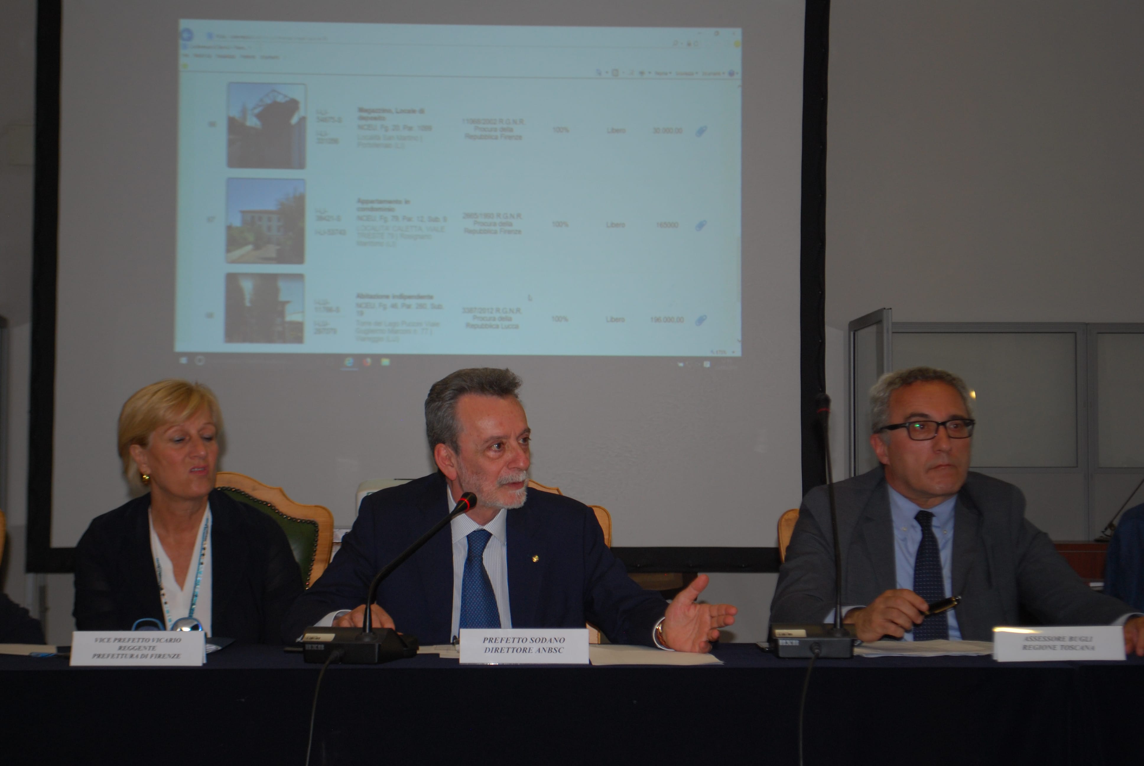 Mafia: beni confiscati, la prima conferenza di servizi in Toscana