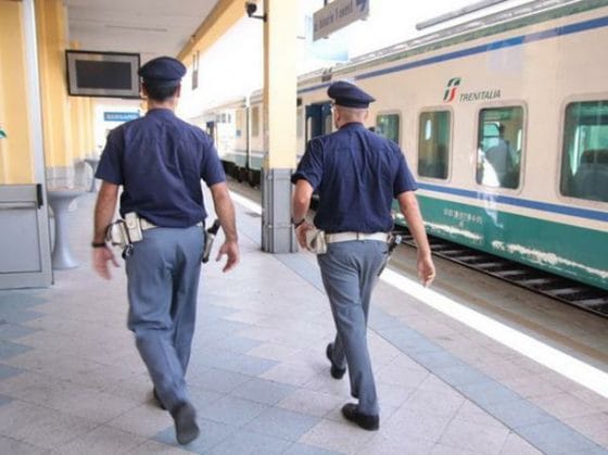 Polizia Ferroviaria di Pisa arresta giovane 26enne: trovato un ordigno nel suo zaino