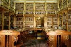 Firenze, biblioteca Riccardiana senza bibliotecari