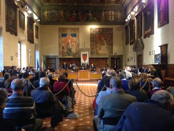 Prato: consiglio comunale contrario a manifestazione Forza Nuova