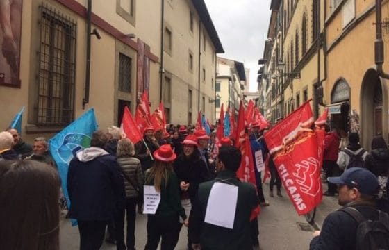 Firenze, presidio lavoratori museali: “Senza risposte sarà sciopero”