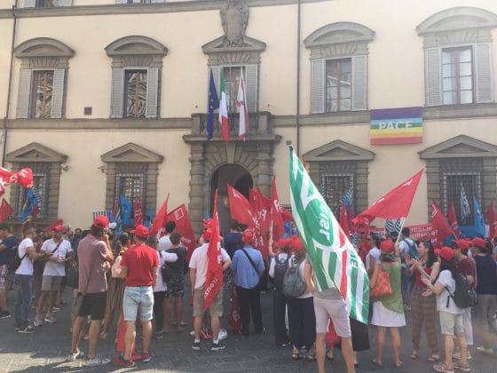 Sanità privata: 100 scioperanti davanti a Regione Toscana