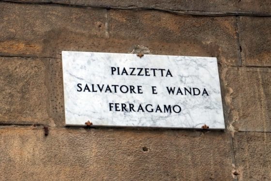 Inaugurata in centro a Firenze ‘piazzetta Ferragamo’