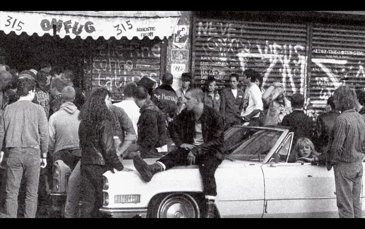 At the Matinée, la storia del CBGB e della scena punk hardcore degli anni 80.