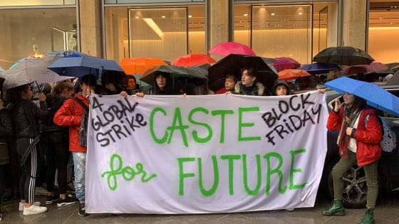 Sciopero clima: a Firenze mille giovani al ‘Block Friday’