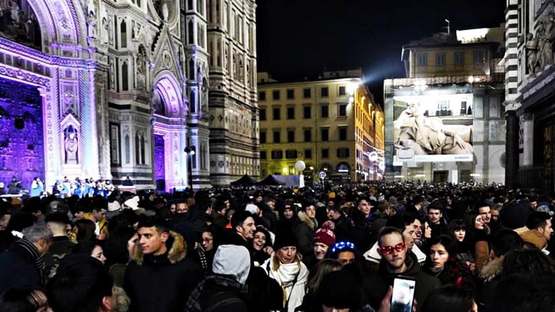 Migliaia nelle piazze a Firenze per il ‘Capodanno Diffuso’