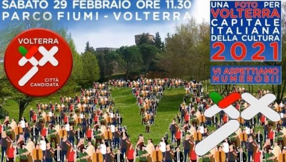 Volterra: mille in foto gigante per candidatura capitale della cultura 2021