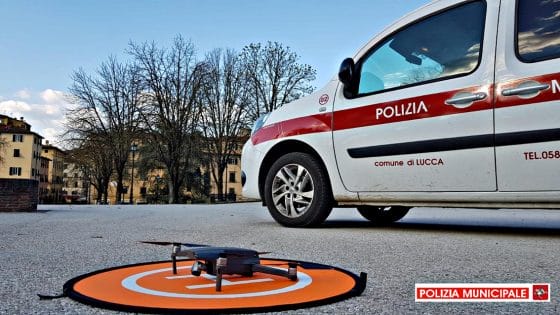Coronavirus: Firenze, droni controllano spostamenti a Pasqua