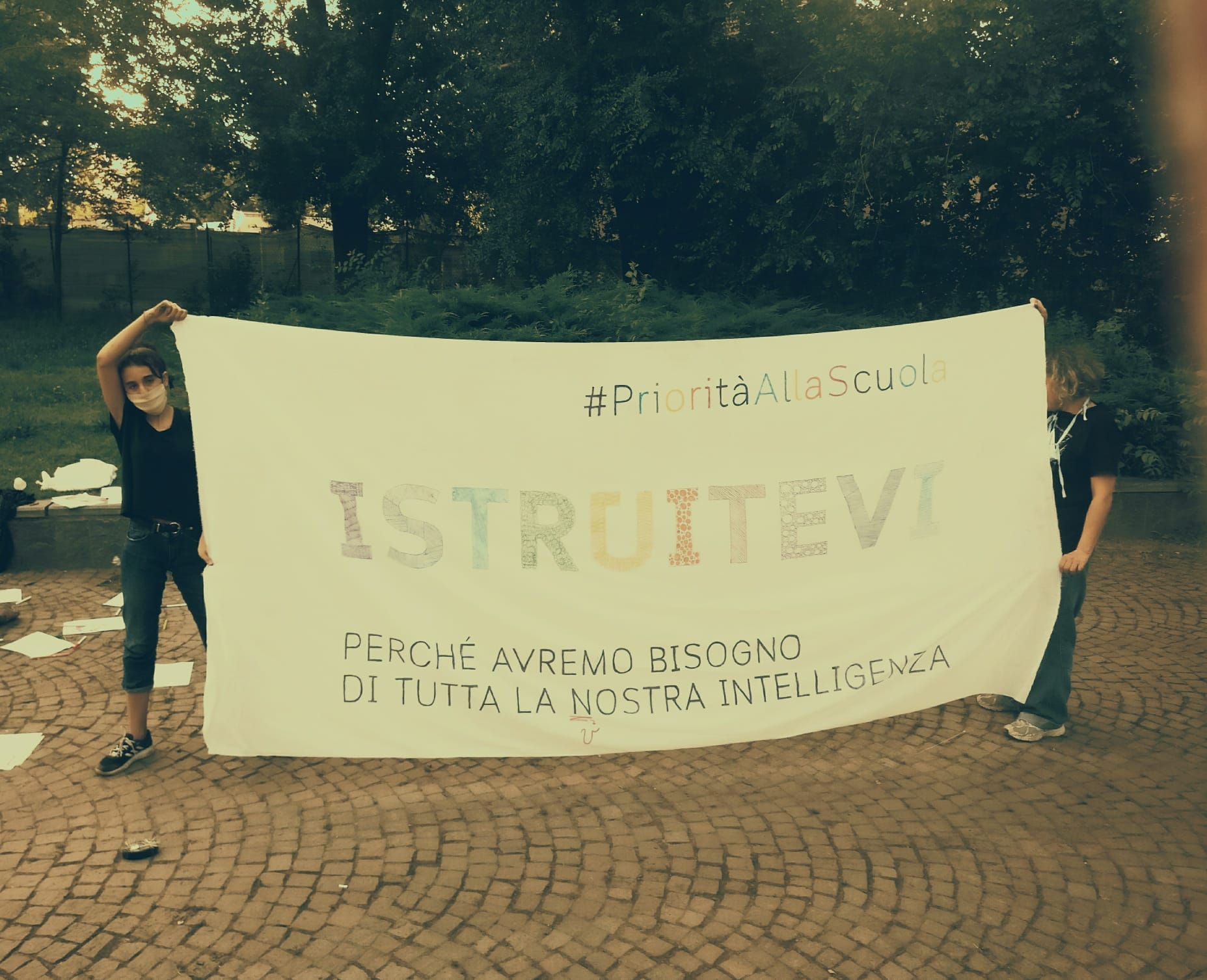 “In classe a settembre”, oggi manifestazioni anche in Toscana
