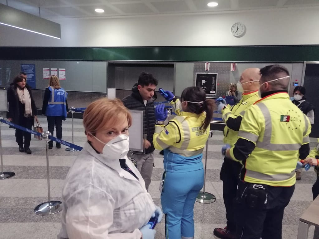 Coronavirus in Toscana: 8 nuovi casi di cui 5 rientrati dall’estero, 2 decessi, 4 guariti in più