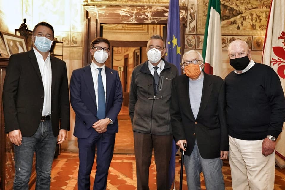 Giorgio Morales con il sindaco Dario Nardella e il prof. Mario Primicerio