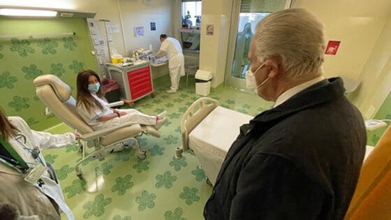 Vaccini: circa 500 sanitari non adempiuto obbligo in Asl Toscana centro
