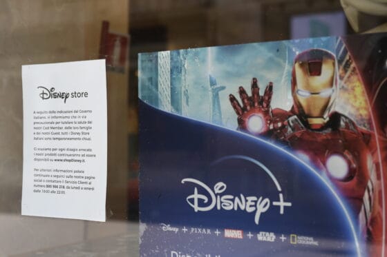 Disney Store dismette i negozi, a Firenze 15 addetti senza più lavoro.
