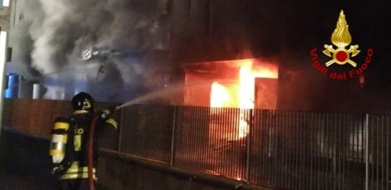 🎧 Incendio alle Lem di Levane (Ar), dipendenti tornano a lavoro