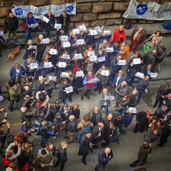 Informazione: giornalisti in piazza a Firenze, adesione Giani, Mazzeo, Nardella e mondo politico
