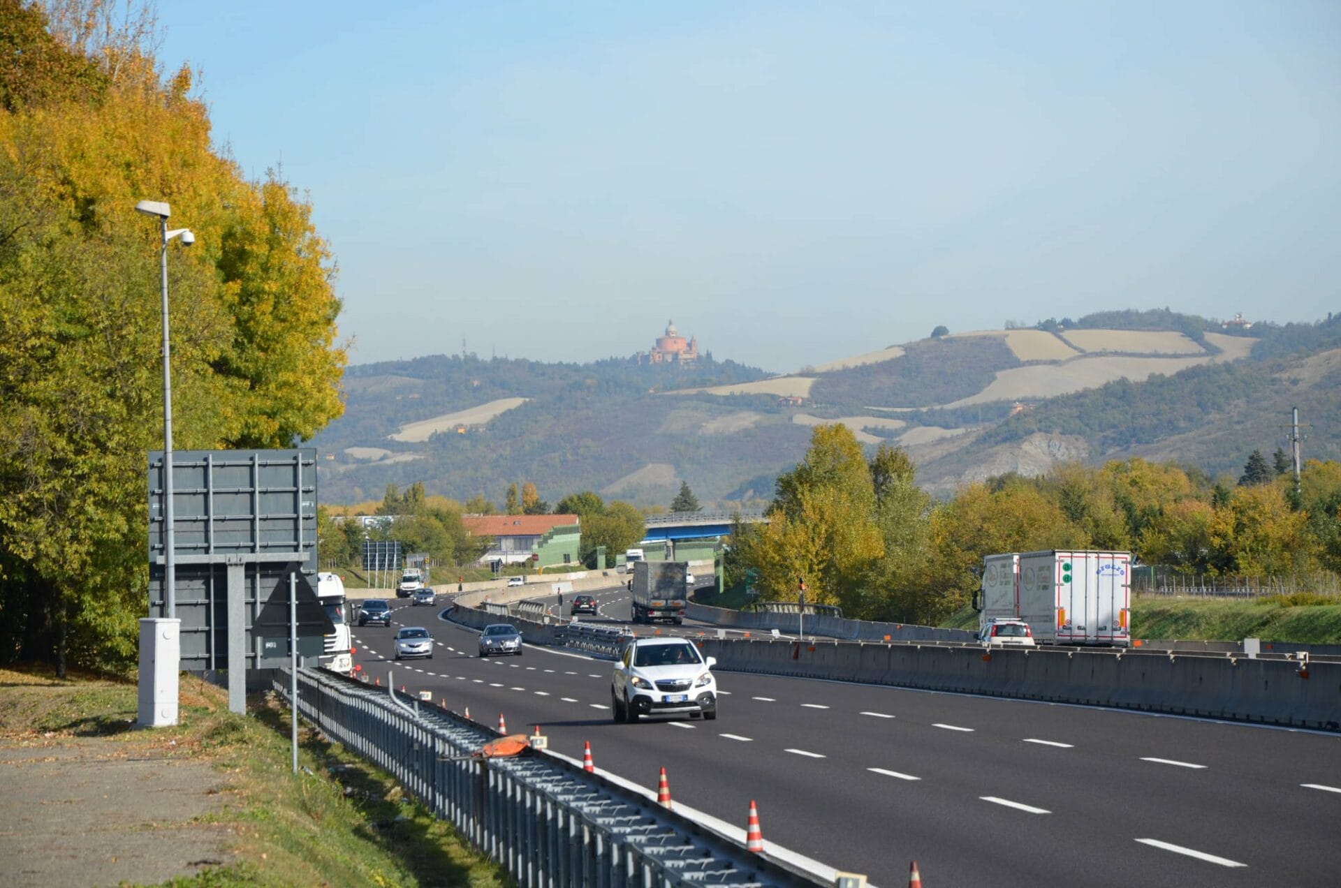 Autostrade toscane guida autonoma