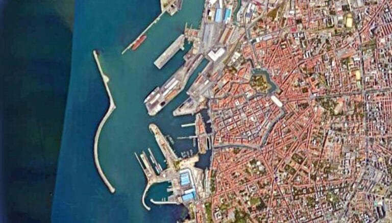 porto Livorno ENI