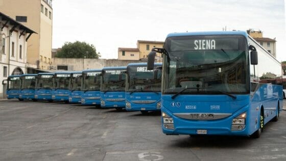 🎧 TPL: Autolinee Toscane presenta 10 nuovi bus in servizio nell’area metropolitana di Firenze