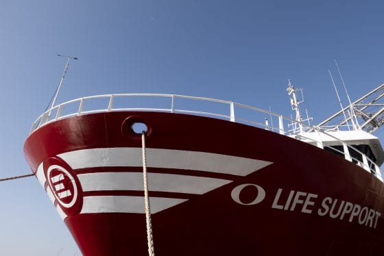 Mediterraneo: Life Support salva altri 72 migranti e chiede la conferma per poter entrare nel porto di Livorno
