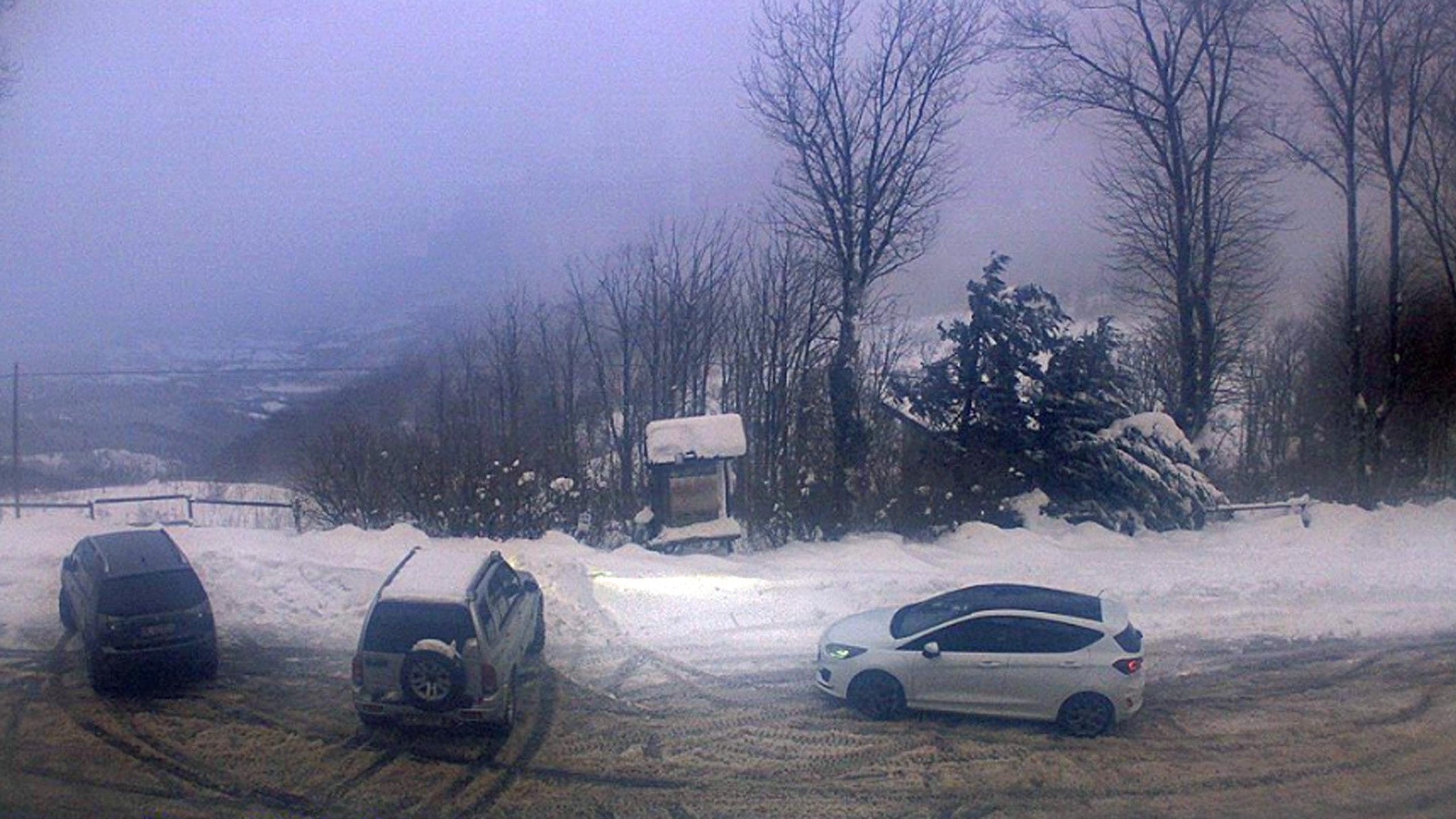 Alpe di Poti, curiosi neve restano bloccati, molti soccorsi