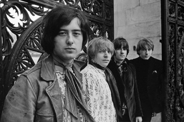Drop Out Radio Show del 24 dicembre 2023 PTOOFF!  i 50 LP fondamentali di psychedelia UK. 1966 – 1970 (pt.3)